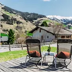 Apartman Goldhaenchen *