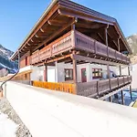 Goldhaenchen Apartman *